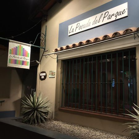 La Posada Del Parque Salta Exterior photo
