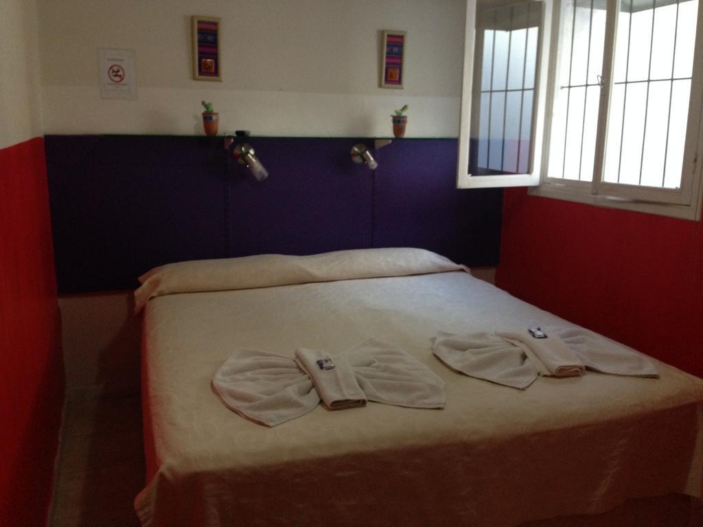La Posada Del Parque Salta Room photo
